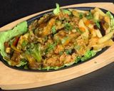 A picture of step 6 of Paneer Chilli Sizzler.