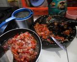 Foto langkah ke 4 dari resep Sambal Bawang Pedas Pas.