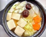 A picture of step 7 of Delicious Single-Serving Salt Chanko Hot Pot.