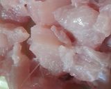 A picture of step 4 of Fried Schezwan Chicken Momos.