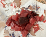 Foto del paso 1 de la receta: Fideuà con atún rojo y gambita ”rota”