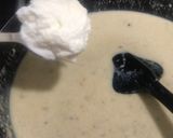 A picture of step 6 of Methi Matar Malai.