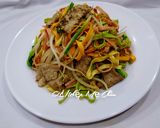Hình bước làm 3 của món Mì rau củ xào thịt bò