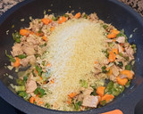 Foto del paso 2 de la receta: Arroz con atún y verduras