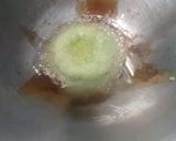 Foto langkah ke 3 dari resep Kue cucur pandan.