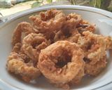 Foto langkah ke 6 dari resep Cumi Tepung Krispy Praktis.
