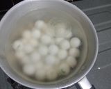 Foto langkah ke 3 dari resep Cilok Goreng Telur.