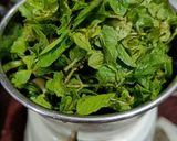 A picture of step 1 of Green chutney.