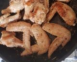 Foto del paso 2 de la receta: Alitas de pollo al sartén