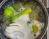Foto del paso 2 de la receta: Enchiladas verdes suizas-oaxaqueñas 🤔😅