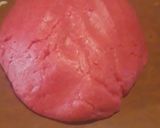 Foto del paso 1 de la receta: Galletitas de color rosa
