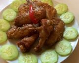 Hình bước làm 3 của món Cánh gà chiên nước mắm
