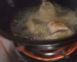 A picture of step 2 of Fish and boiled egg sauce.