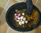 Foto langkah ke 2 dari resep Resep Mamah : Tumis Usus Rempah Istimewa.
