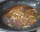 A picture of step 2 of Veg. Chinese chop suey/ American chop suey.