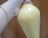 Foto langkah ke 3 dari resep Soes vanilla custard ala Ki'chen Foods.