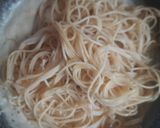Foto langkah ke 4 dari resep 1159. Garlic Chicken Spaghetti.