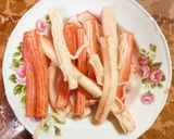 Hình bước làm 3 của món Kimpap thanh cua