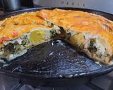 Foto del paso 5 de la receta: Pascualina de acelga con papas, jamón y queso