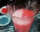 A picture of step 2 of Water Melon Drink.