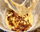 Foto del paso 3 de la receta: Bocaditos de manzana con pasas