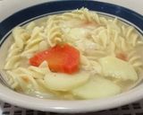 Foto del paso 3 de la receta: Sopita de pollo