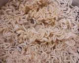 Foto langkah ke 1 dari resep Kornet mie telur.
