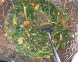 Foto langkah ke 4 dari resep Oseng Kangkung Simple (pakai terasi).