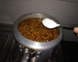 A picture of step 2 of Kanjak Kala Chana Recipe.