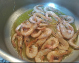 Foto del paso 1 de la receta: Merluza al estilo de tazones