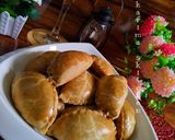 A picture of step 1 of Meat pie.