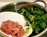 รูปขั้นตอนการทำที่ 1 ของ ผัดคะน้าฮ่องกงน้ำมันหอย/หมูนุ่ม👍😋