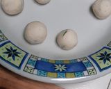 Foto langkah ke 4 dari resep Cilok Isi Sosis dan Keju.