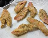 Foto del paso 2 de la receta: Trillas fritas y salsa escabeche