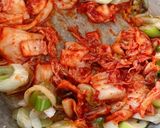 A picture of step 3 of Healthy Korean-Style Ramen with Shirataki Noodles.
