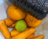 A picture of step 1 of Carrot mocktail.