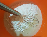 Foto del paso 3 de la receta: Bizcochuelo casero 🤤😋 súper húmedo, esponjoso y fácil