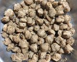 A picture of step 3 of Soya Chunks Tikki.
