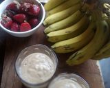 A picture of step 2 of Pinaban Smoothie.