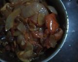 A picture of step 2 of Veg kolhapuri.