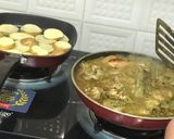 A picture of step 6 of ‘Chicken Cafreal’: A Popular Goan Green Chicken Curry.