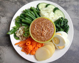 Foto langkah ke 4 dari resep Gado-gado / Pecel sayur.