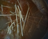 Foto del paso 3 de la receta: Porotos con riendas en olla a presión