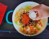 A picture of step 1 of Mullagatawny Soup.