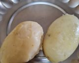 आलू मटर की सब्जी(aloo mutter ki sabji recipe in hindi) रेसिपी चरण 1 फोटो