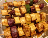Foto del paso 5 de la receta: Pinchitos de berenjena y calabacín con salsa teriyaki en microondas