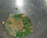 A picture of step 2 of Rava Upma.