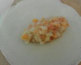 Foto langkah ke 4 dari resep Risoles Ragout Sayuran.