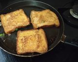 A picture of step 3 of Spicy Bread Toast.