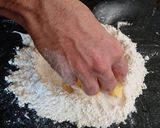 Foto del paso 3 de la receta: Sorrentinos caseros de verdura y Ricota